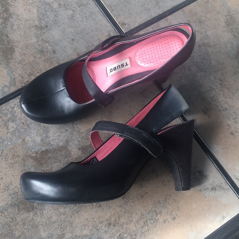 Tsubo black heels size 6.5
